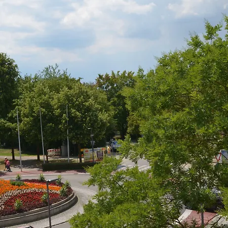 Dein Franz - Bistro, Kaffeebar & Outdoor-lounge - Ξενοδοχείο Bad Füssing