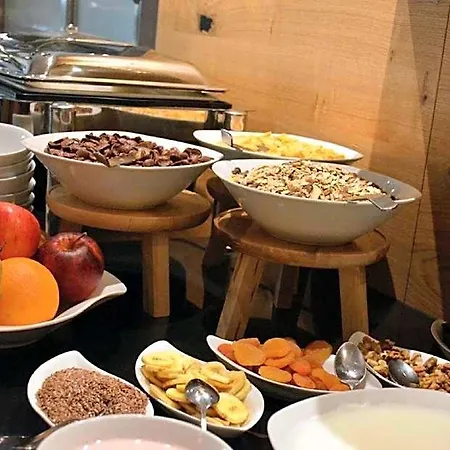 Dein Franz - Bistro, Kaffeebar & Outdoor-lounge - 바트푸징